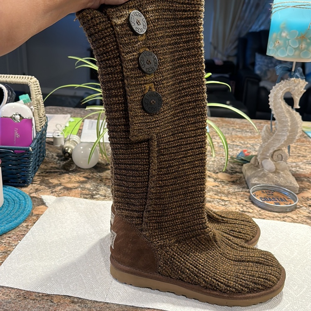 Warm, cozy used Ugg sweater boots